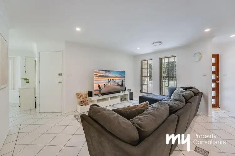 Fifth view of Homely house listing, 10 Spring Hill Circle, Currans Hill NSW 2567