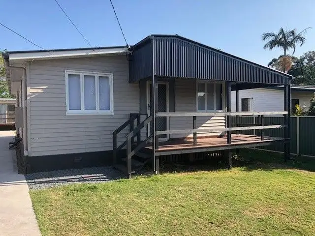 18 Acacia Road, Woodridge QLD 4114