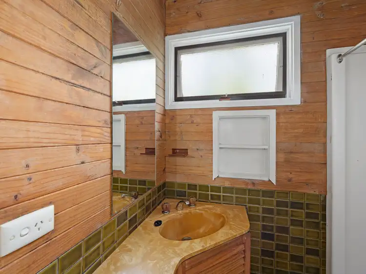 Sixth view of Homely house listing, 5 Aroona Drive, Buxton VIC 3711