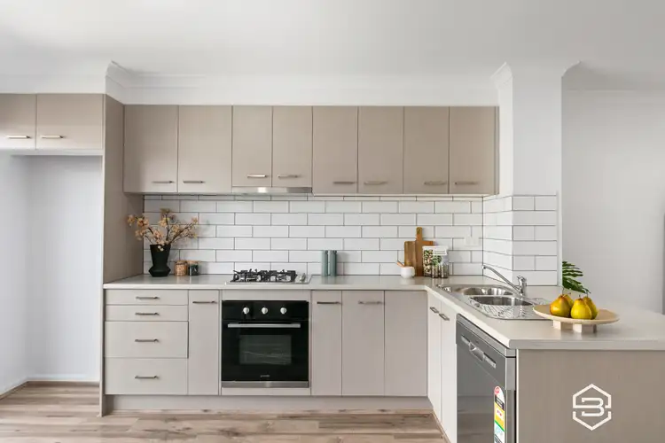 36 Hockley Avenue, Mickleham VIC 3064