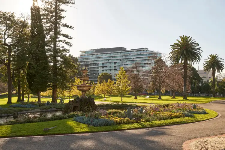 609/296 Victoria Parade, East Melbourne VIC 3002