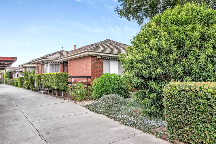 Main view of Homely unit listing, 2/18 Schofield Street, Essendon VIC 3040