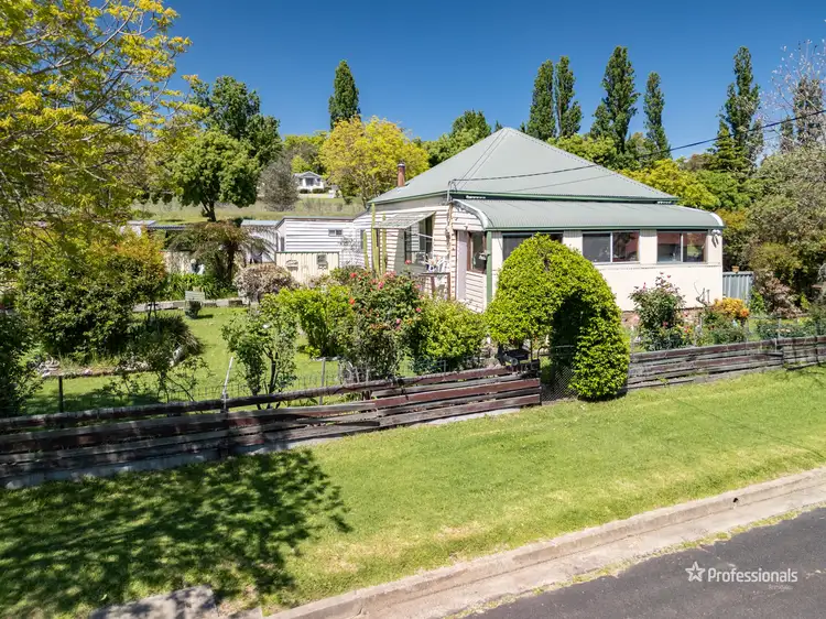 Main view of Homely house listing, 166 Mossman Street, Armidale NSW 2350