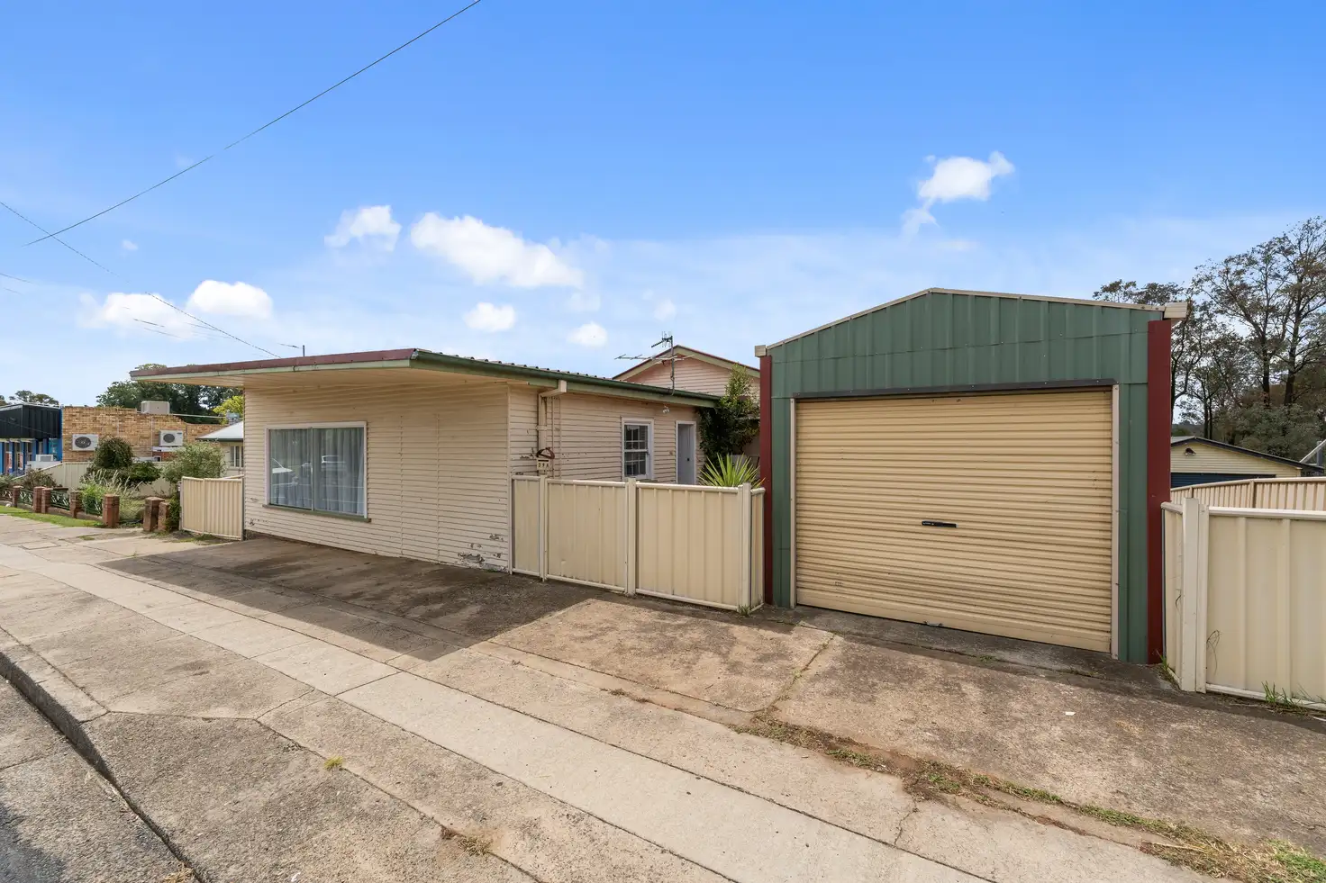 Main view of Homely unit listing, 39a Mann Street, Armidale NSW 2350