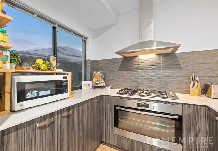 Sixth view of Homely house listing, 12 Shale Court, Piara Waters WA 6112