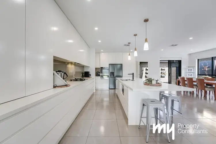 20 Jenolan Circuit, Harrington Park NSW 2567