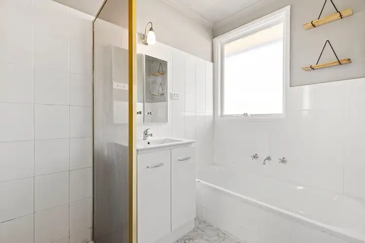 Sixth view of Homely house listing, 33 Eastleigh Avenue, Keilor East VIC 3033
