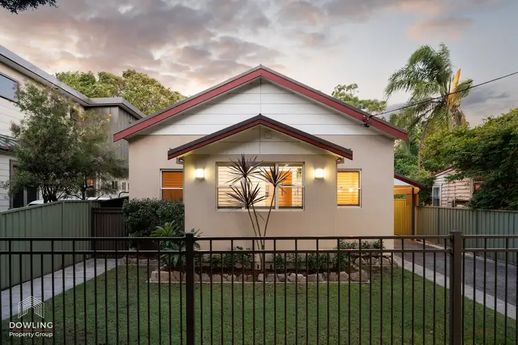 27 Kitchener Parade, Mayfield East NSW 2304