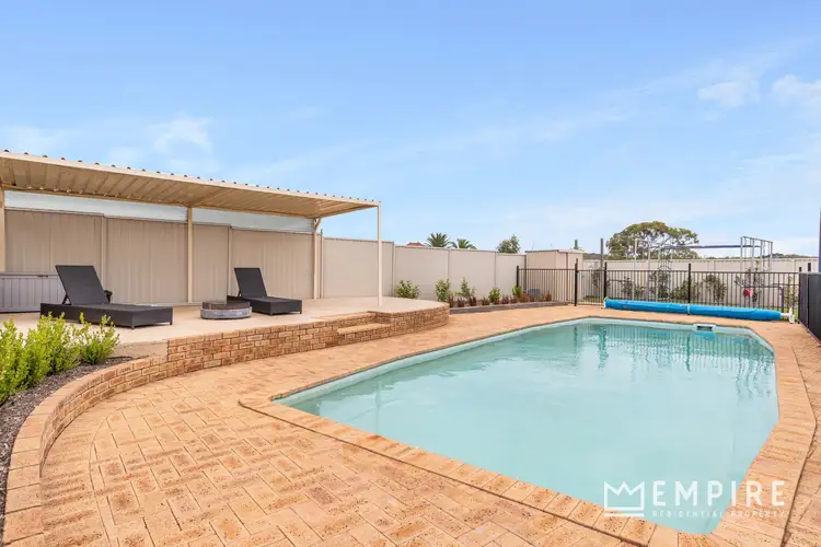 14 West Churchill Avenue, Lake Coogee WA 6166