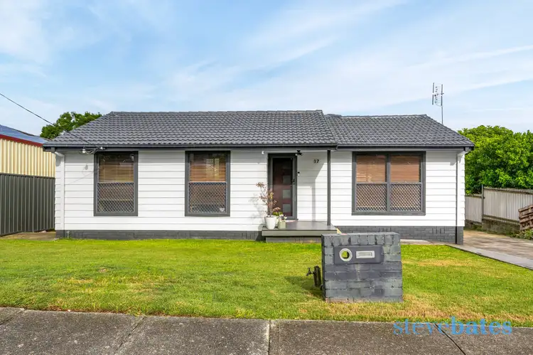 17 Riverview Place, Raymond Terrace NSW 2324