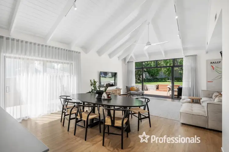7 Locksley Road, Chirnside Park VIC 3116