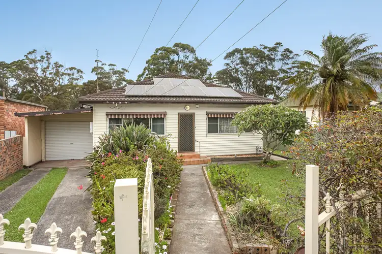 67 Fisher Street, Oak Flats NSW 2529