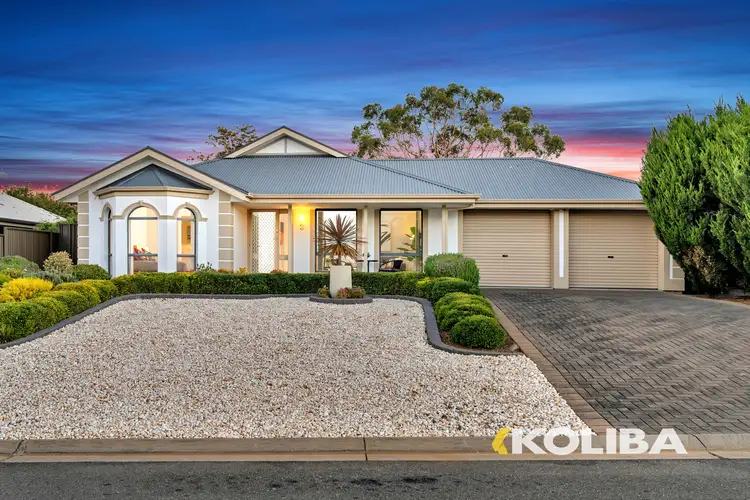 3 Torrens Street
