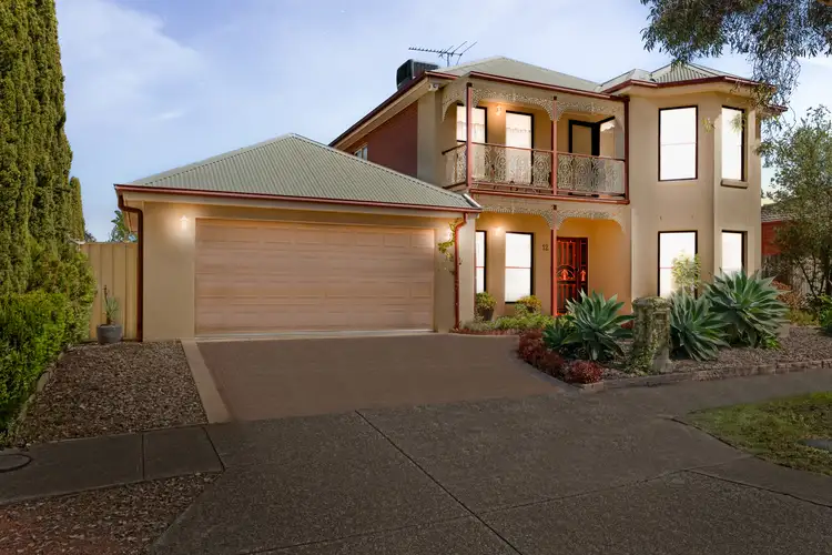 12 Solomon Drive, Cairnlea VIC 3023