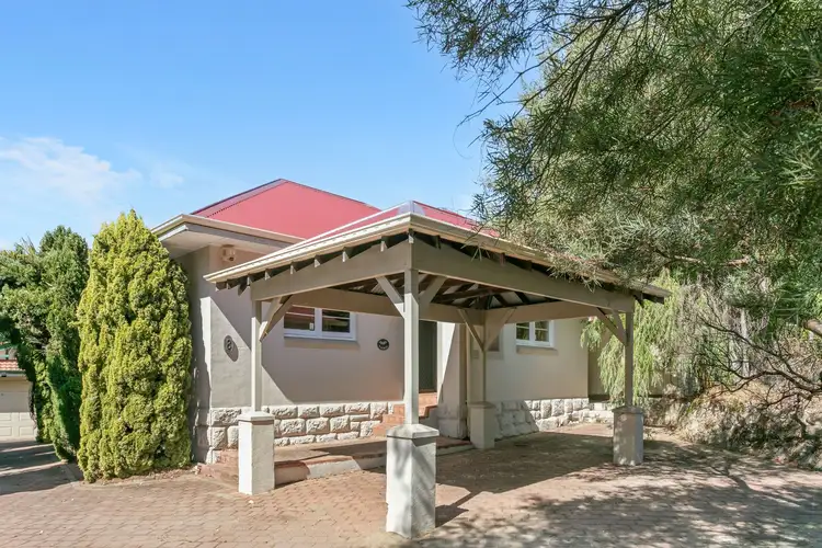 8 Lonnie Street, Daglish WA 6008