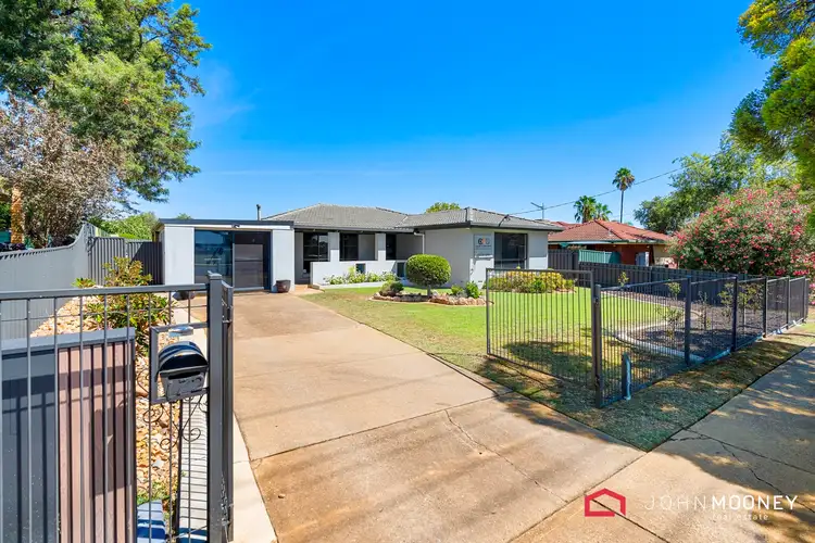 172 Fernleigh Road, Mount Austin NSW 2650