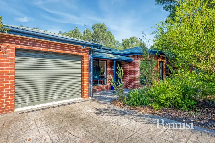 Main view of Homely house listing, 2/5 Mackia Court, Niddrie VIC 3042
