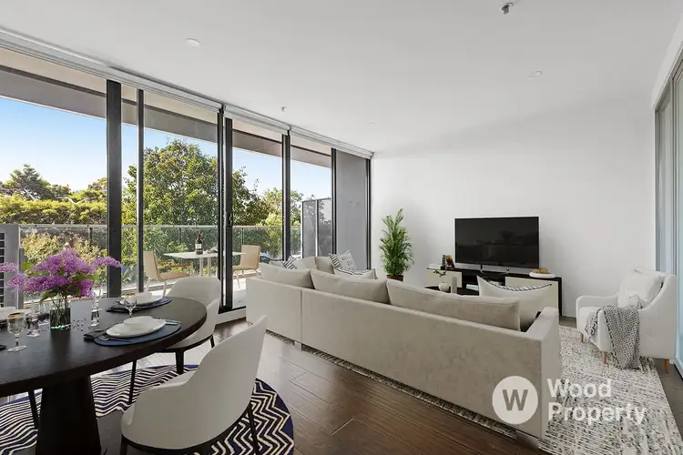 30 Leonard Crescent