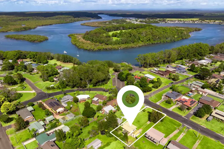 36 Orient Avenue, Orient Point NSW 2540