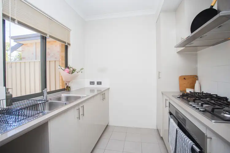 Fourth view of Homely house listing, 6/9 Augustus Drive, Jane Brook WA 6056