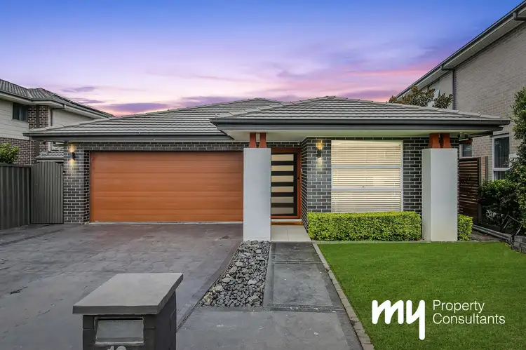 12 Bourne Ridge, Oran Park NSW 2570