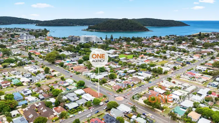 Third view of Homely villa listing, 1/36 Barrenjoey Road, Ettalong Beach NSW 2257