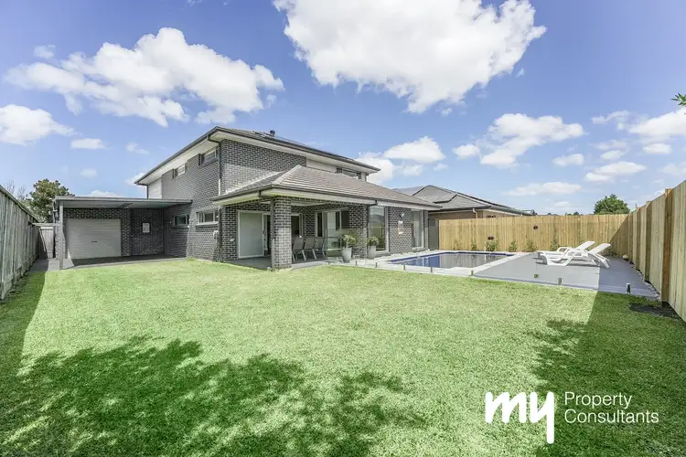 11 Tarrawarra Avenue, Gledswood Hills NSW 2557