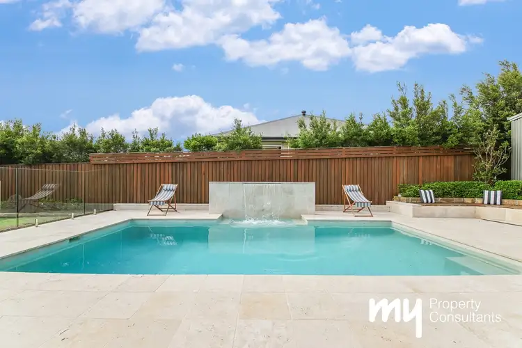 11 Emmaline Ave, The Oaks NSW 2570