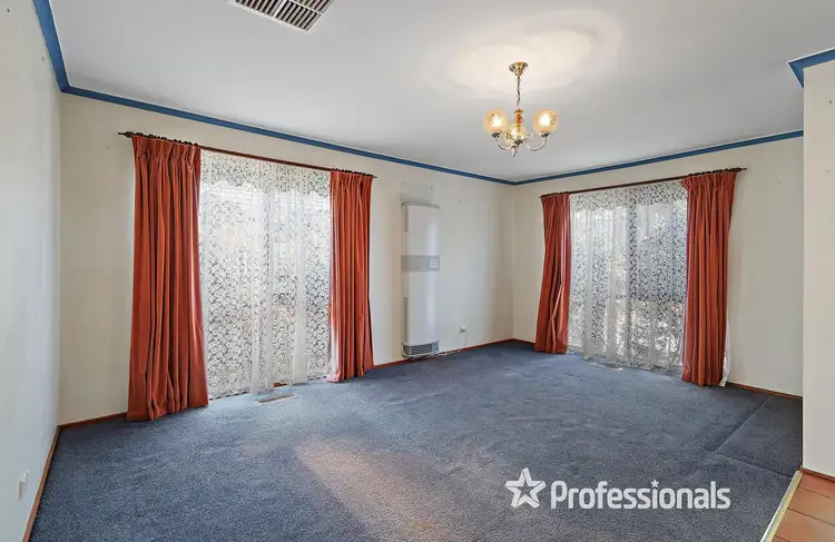 Fifth view of Homely house listing, 3 Fitzgerald Court, Mooroolbark VIC 3138