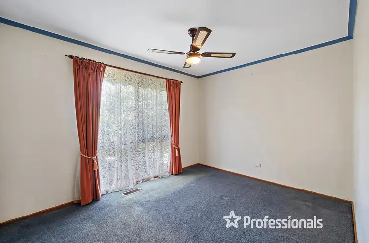 Sixth view of Homely house listing, 3 Fitzgerald Court, Mooroolbark VIC 3138