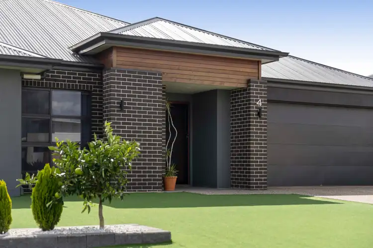 Fourth view of Homely house listing, 4 Bates Street, Kearneys Spring QLD 4350