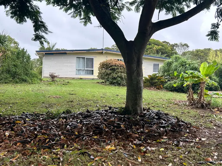 131 Joskeleigh Road, Keppel Sands QLD 4702
