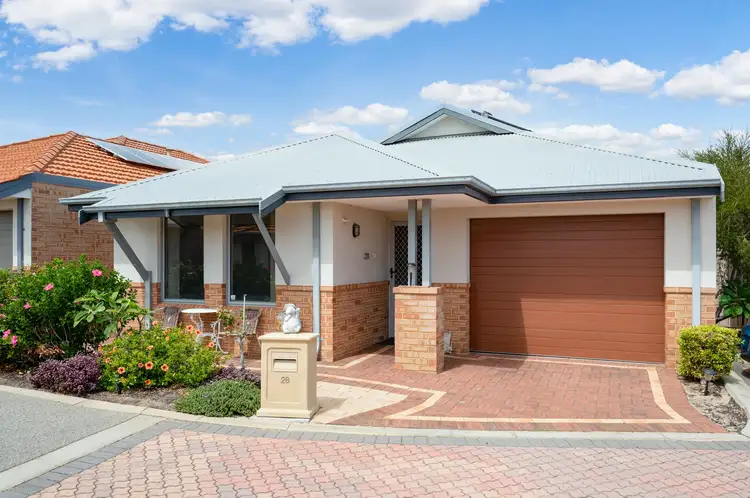 28/52 Bellambi Chase, Lakelands WA 6180