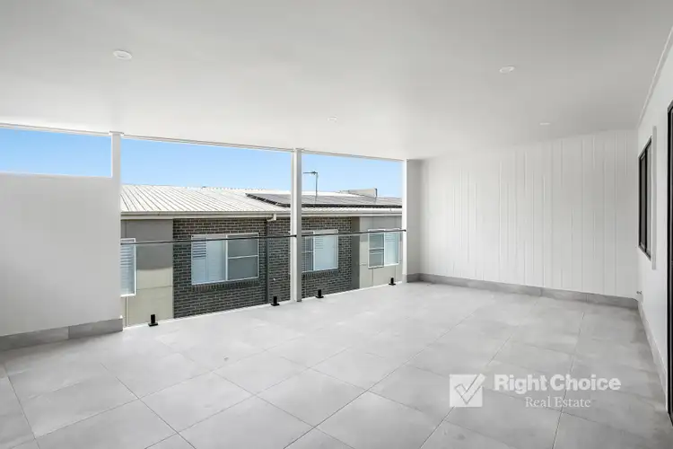 Seventh view of Homely townhouse listing, 2/7 Dillon Road, Flinders NSW 2529