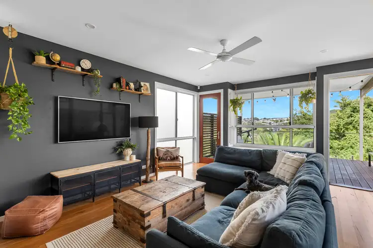 33 William Davies Drive