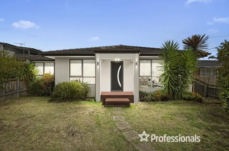 Main view of Homely house listing, 10 Wordsworth Street, Mooroolbark VIC 3138