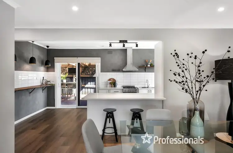 Fourth view of Homely house listing, 10 Wordsworth Street, Mooroolbark VIC 3138