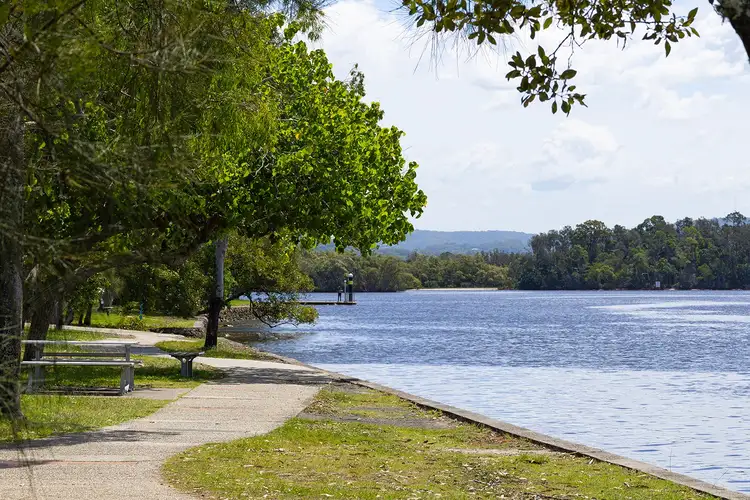 2/289 Bradman Avenue, Maroochydore QLD 4558