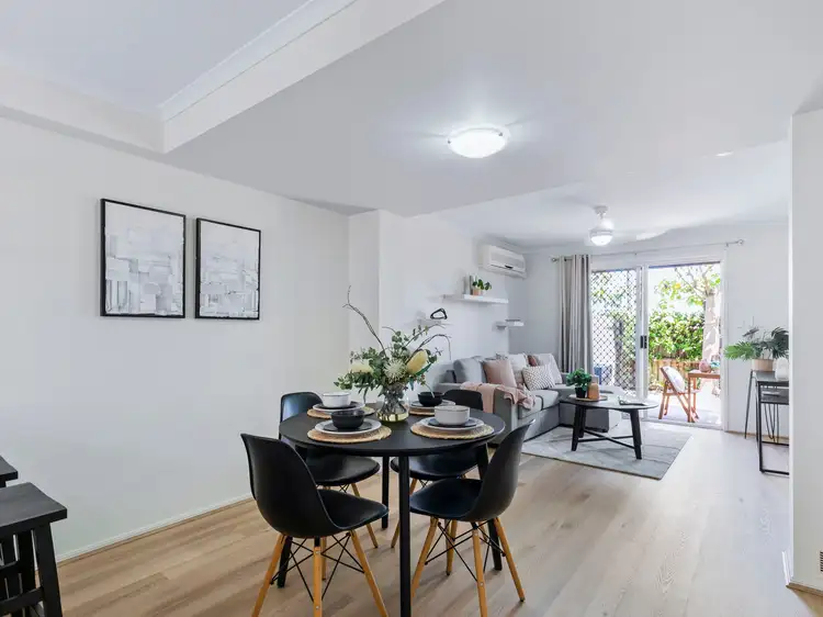 Second view of Homely townhouse listing, 7/188 Broadwater Road, Mansfield QLD 4122