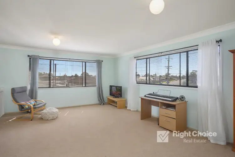 Sixth view of Homely house listing, 1 Gould Place, Lake Illawarra NSW 2528