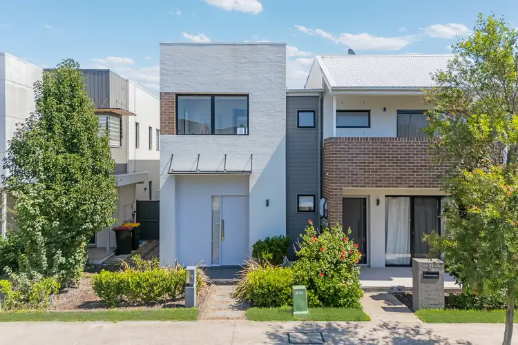 19 Ironwood Crescent