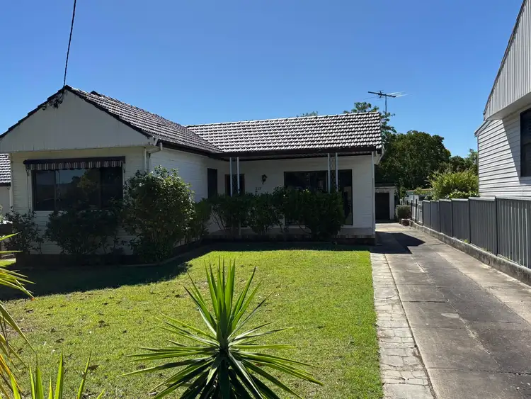 215 Anderson Drive, Beresfield NSW 2322