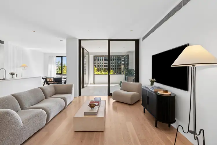 8/11 Sydney Avenue, Barton ACT 2600