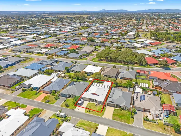Fifth view of Homely house listing, 8 Aurora Rise, Mckail WA 6330