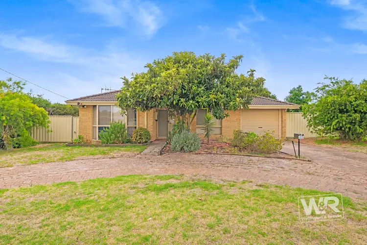 40 Lorenzo Way