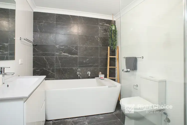 Fifth view of Homely semi-detached listing, 1/11 Valley View Crescent, Albion Park NSW 2527