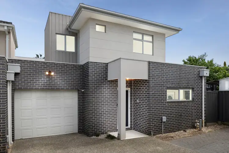 5/4 Kitson Crescent, Airport West VIC 3042