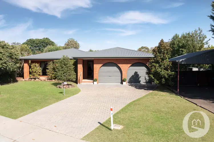 Main view of Homely house listing, 12 Hollywood Crt, Strathdale VIC 3550