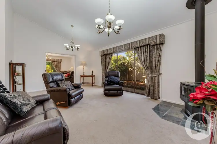 Fifth view of Homely house listing, 12 Hollywood Crt, Strathdale VIC 3550