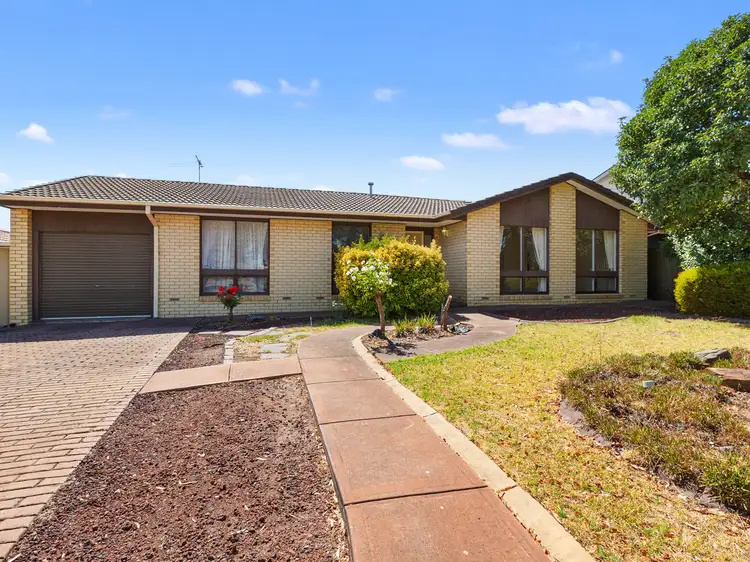 39 Chapman Crescent